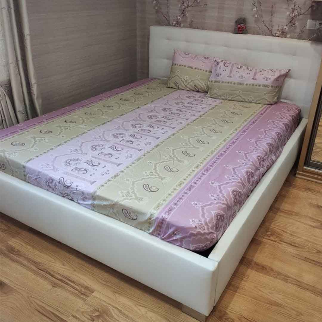 prostyn-na-rezinke-hlopok-risunok-8-pudra