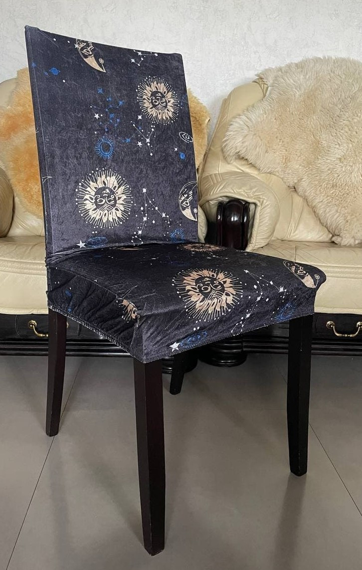 chehol-stulya-abstrakcia-space