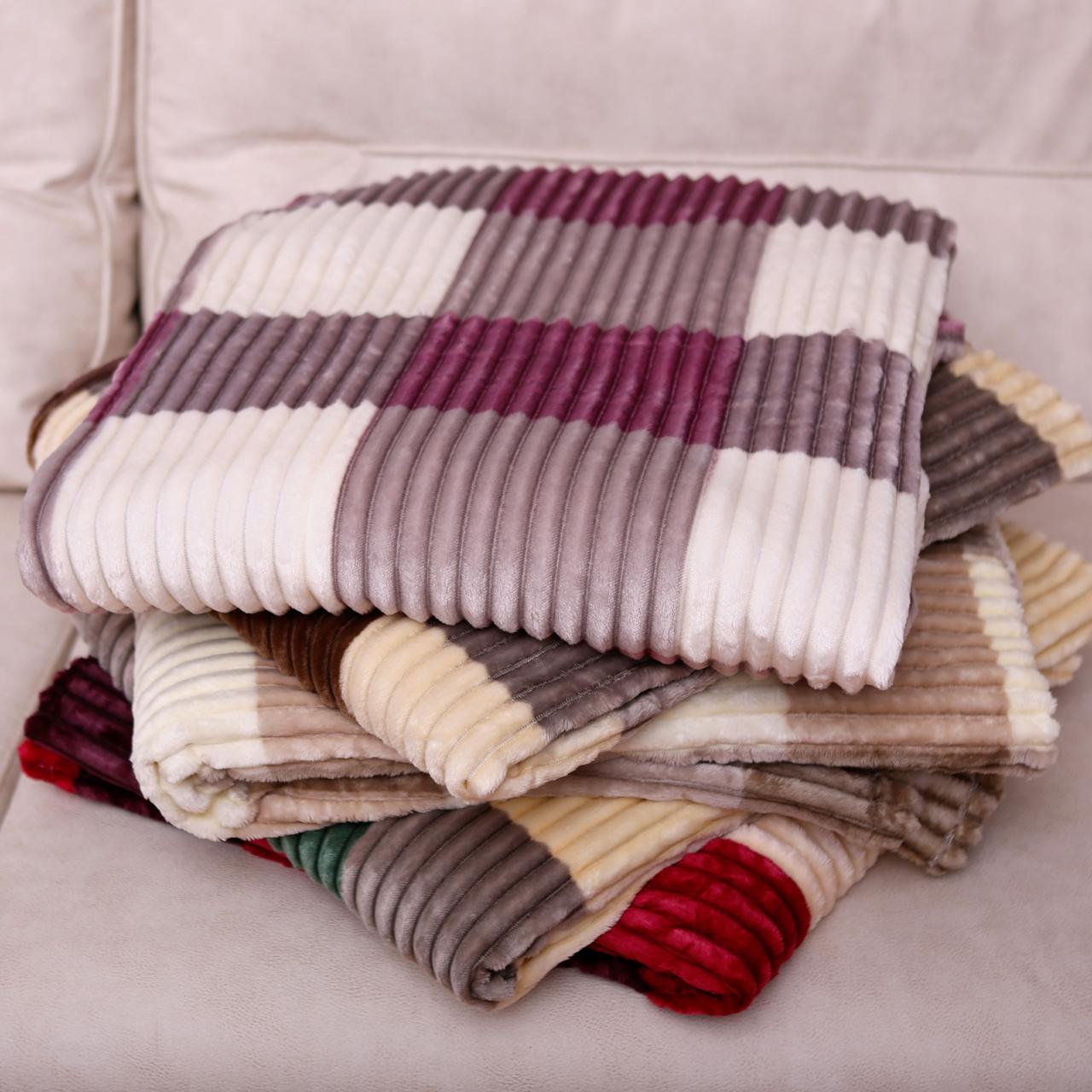 pled-velur-sharpey-kvadrat-2