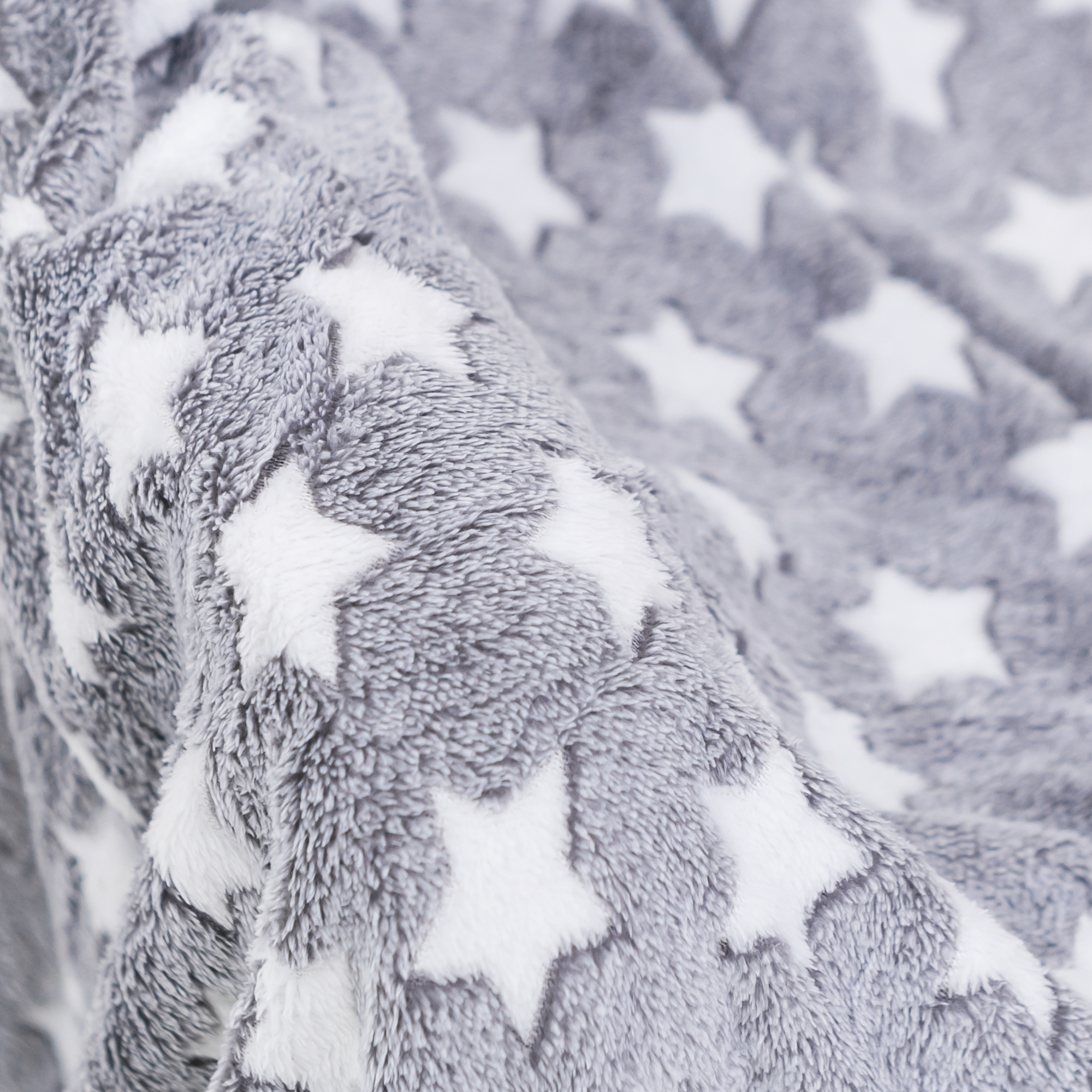 pled-velur-stars-180-200-2